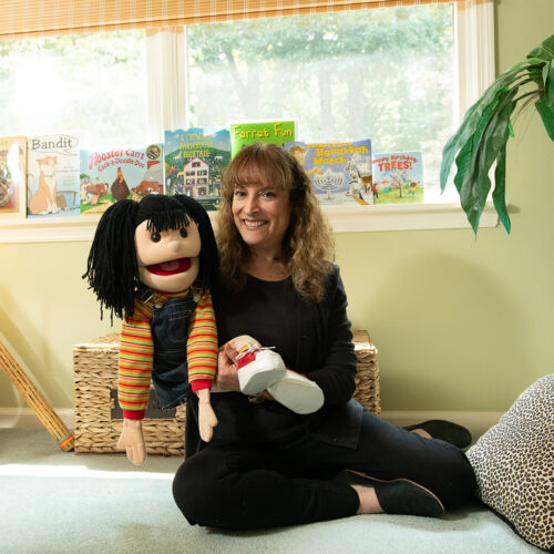 Karen Rostoker-Gruber ’85 and her puppet, Maria